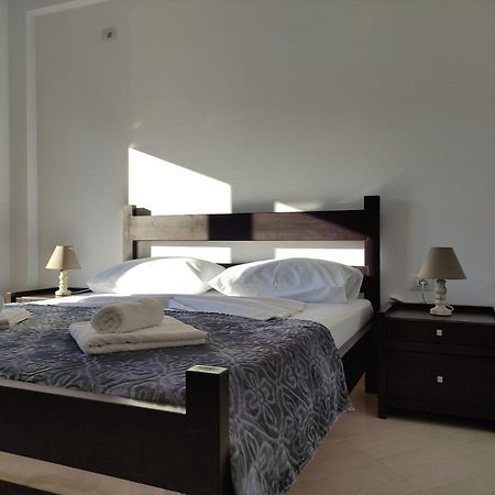 Ionia Apartments Sarandë Exteriör bild