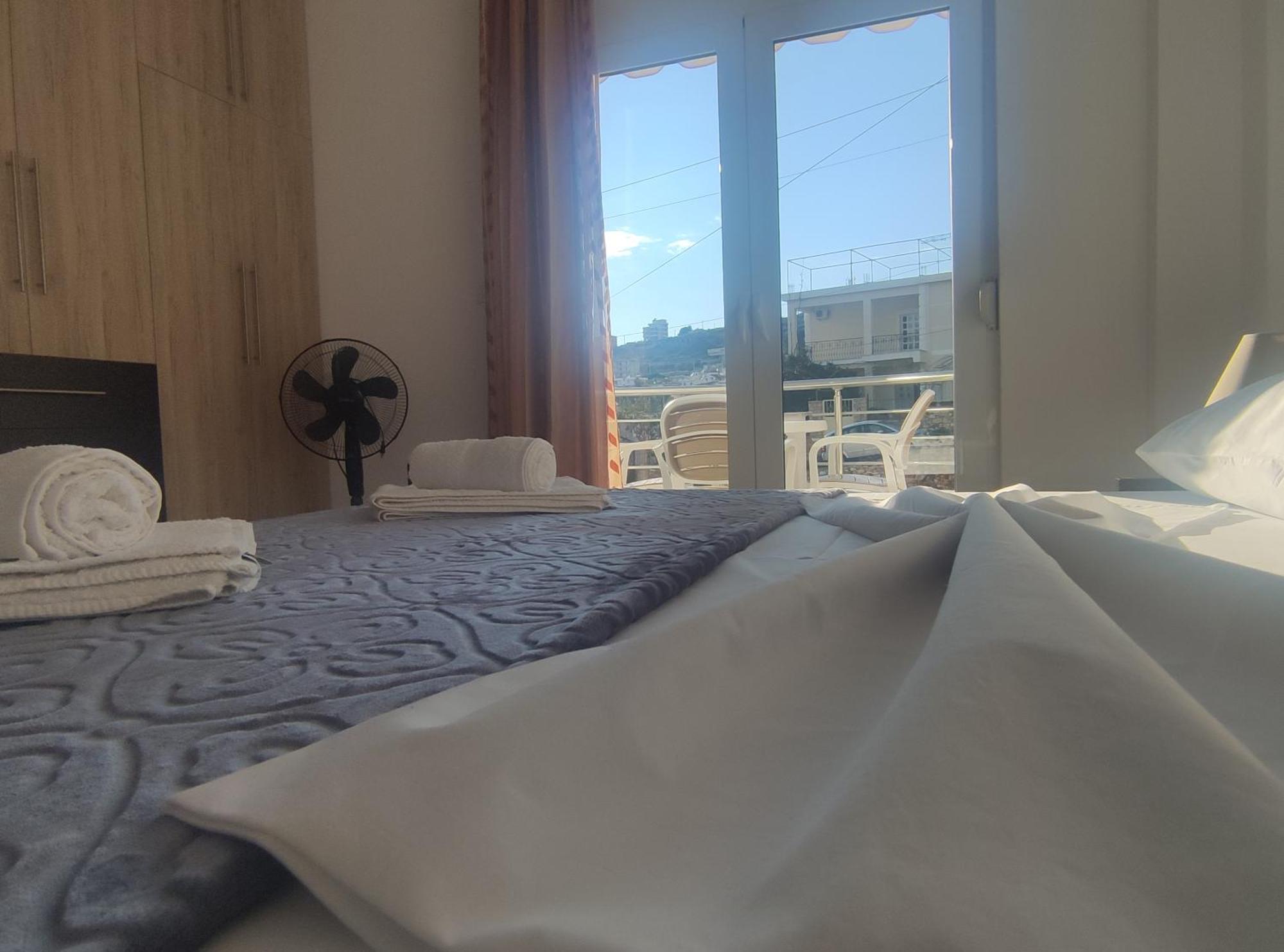 Ionia Apartments Sarandë Exteriör bild