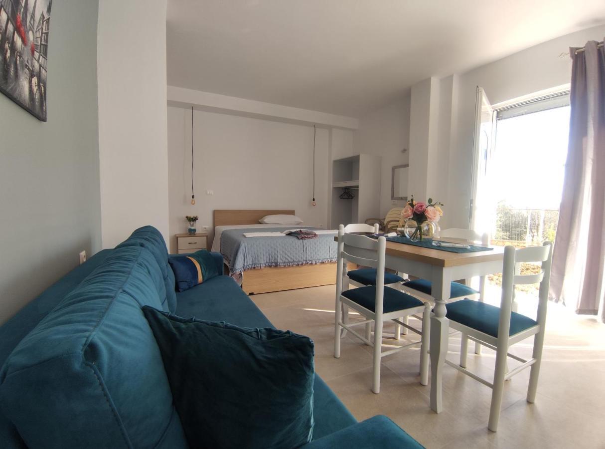 Ionia Apartments Sarandë Exteriör bild