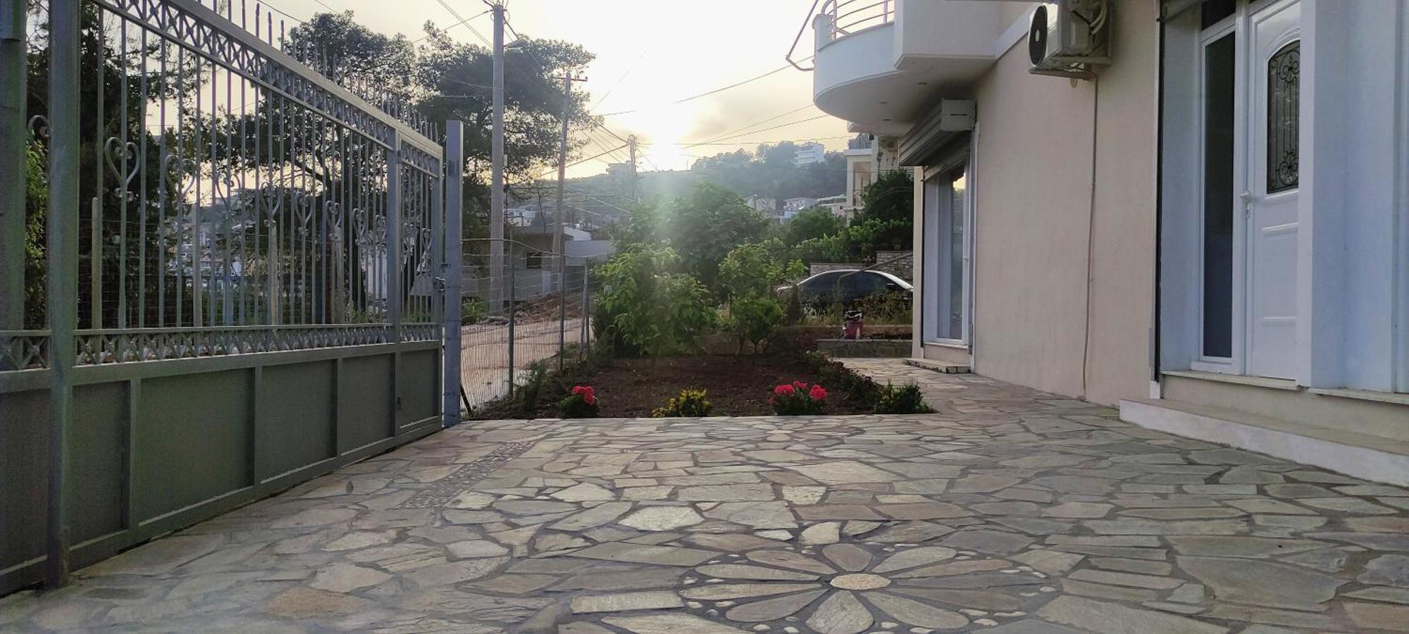 Ionia Apartments Sarandë Exteriör bild
